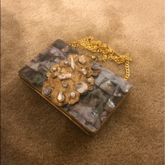 WILLING TO TRADE - TRADE VALUE $450 - Picture 2 of 8